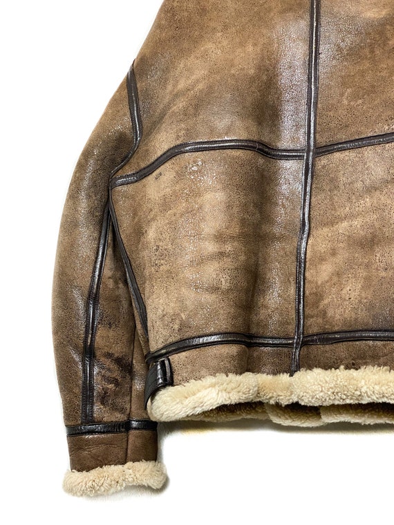 AVIREX B-3 aviator shearling coat, Gorgeous overs… - image 9