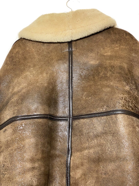 AVIREX B-3 aviator shearling coat, Gorgeous overs… - image 8