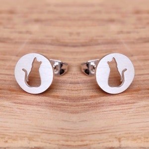 Cat Stud earrings 2 - minimalist jewelry, magical earrings, beautiful gift, statement earrings