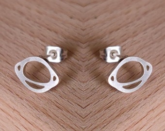 Saturn stud earrings - minimalist jewelry, trendsetter earrings, statement earrings, gift for girlfriend