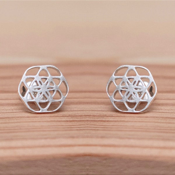 Flower of Life Stud Earrings - Minimalist Jewelry, Simple Earrings, Gold Jewelry, Trendsetter Earrings, Statement Earrings, Gift