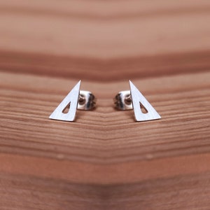 Irregular triangle stud earrings - minimalist jewelry, simple earrings, trendsetter earrings, statement earrings, gold jewelry, gift