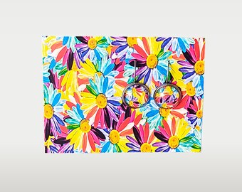 Ohrringe mit illustrationen // minimalistischer schmuck // edelstahl ohrringe // ohrringe hypoallergen // ohrringe auf karte / Farben Blumen