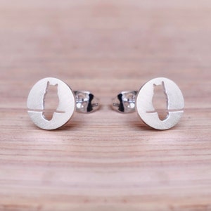 Owl Stud Earrings - Minimalist Jewelry, Trendsetter Earrings, Gift, Statement Earrings