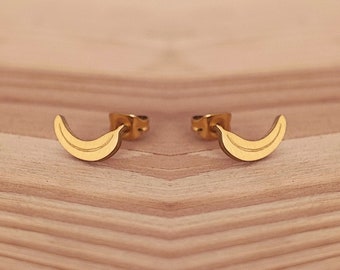 Banana Stud Earrings - Minimalist Jewelry, Trendsetter Earrings, Statement Earrings, Gift for Girlfriend