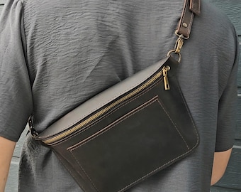 Riñonera de cuero para hombre, bolso de cinturón de cuero para hombre, bandolera marrón hecha a mano, bolso cruzado de viaje para hombre, regalos personalizados para novio.