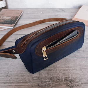 Leather belt bag, Leather Fanny Pack, Leather waist bag, Leather hip bag, Leather bag, Leather bum bag, Gift for men, Gift for women
