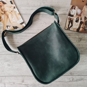 Leather shoulder bag, handmade leather tote bag for women, green leather purse, crossbody bag, large laptop bag, personalized gifts for her