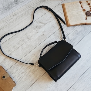 Small leather crossbody purse women, handmade black shoulder bag, womens leather handbags, personalized mother gift for her, cross body bag