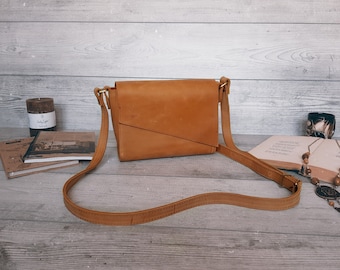 Bolso bandolera, Bolso bandolera pequeño, Bolso pequeño de piel, Bolso bandolera de piel, Bolso de piel beige mujer, Monedero clutch, Regalo para mujer