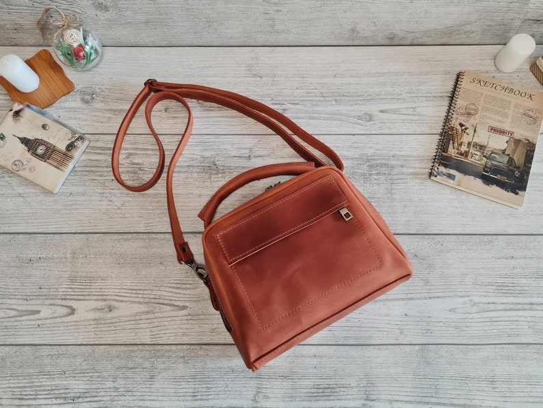 Leather crossbody bag for women, handbags womens, personalized shoulder bag, small crossbody purses, handmade cross body bags, gift for her image 2