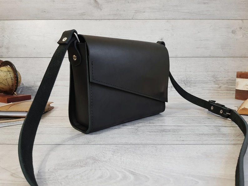 Leather purse women, small leather crossbody bag, handmade cross body bag, cute shoulder bag, leather handbags, personalized gifts for her image 4