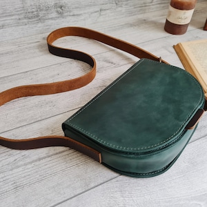 Leather crossbody bag women, saddle leather purse, small green leather shoulder bag, handmade leather handbags, personalized gifts for her image 3