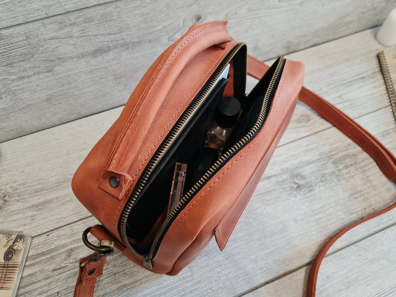 Leather crossbody bag for women, handbags womens, personalized shoulder bag, small crossbody purses, handmade cross body bags, gift for her image 9