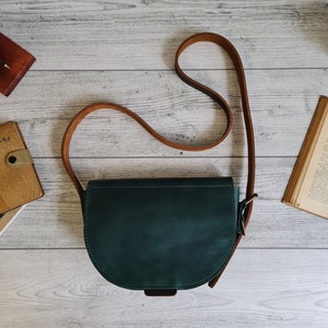 Leather crossbody bag women, saddle leather purse, small green leather shoulder bag, handmade leather handbags, personalized gifts for her image 2