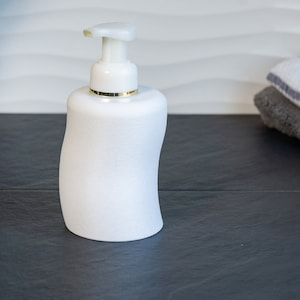 Soap Sleeve and Cover for Bath and Body Works Brand Soap - Gyro (B) Holder