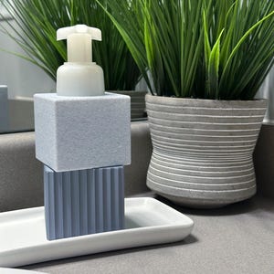 Funda y soporte para jabón de la marca Bath and Body Works - Soportes acanalados apilados