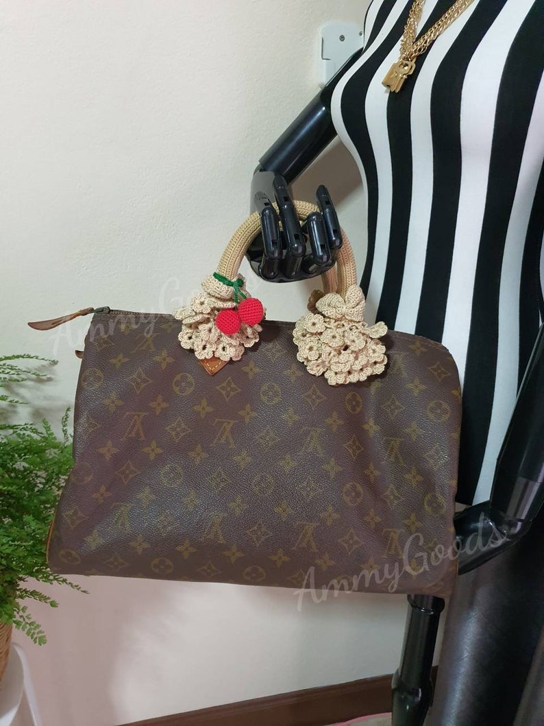 Authentic Louis Vuitton Speedy 35 (Pre Date code) /Designer Handbag / Boston bag / Gym bag 