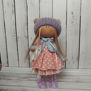 Bambola tessile Tilda con vestito rosa