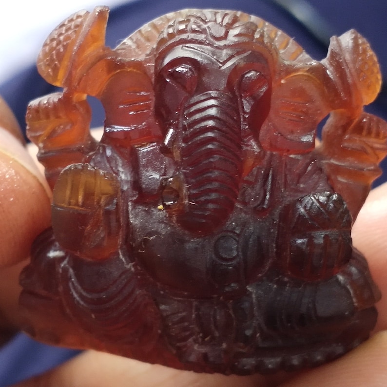Hessonite ganesh, shops Natural Hessonite (gomed) Carving Ganges Figurine , Hindu God Ganesha Statue