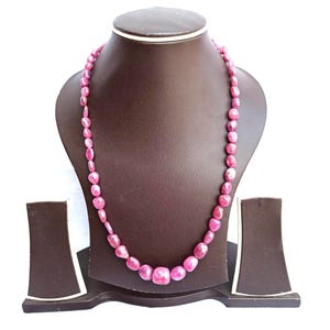 Natural Ruby Gemstone Necklace: Oval Beads, Fine Quality, 20&#39;&#39; Strand