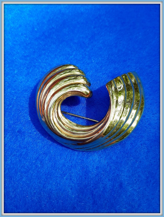 Vintage jewelry Costume jewelry 1970 jewelry Signe