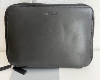 Monos Metro Portfolio Black Vegan Leather Tech Organizer Travel Case Zip Around
