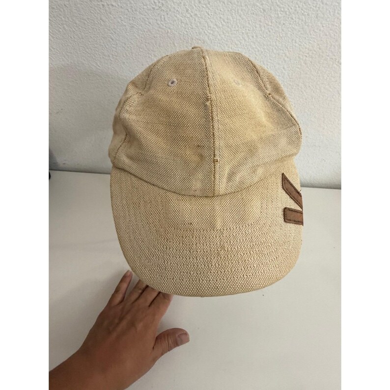 Gorra de béisbol Kangol de lona desgastada color azul lino, ajustable, talla única. imagen 2