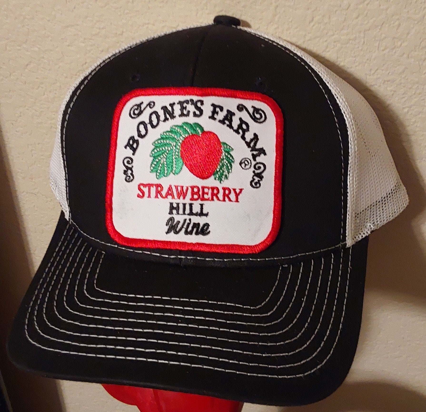 Boone's Farm Strawberry Hill Truckers Black Hat Snapback White Mesh Baseball Cap  Square Patch Wine Boone Party Beach Lake Vacation