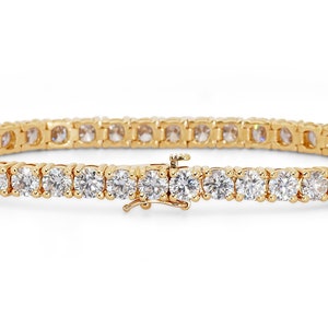 Ravishing 18k Yellow Gold Bracelet w/ 12 ct Natural Diamond IGI Certificate image 5