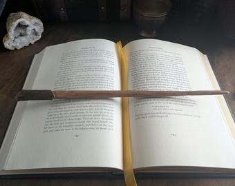 Snapped Cherrywood Branch Wand