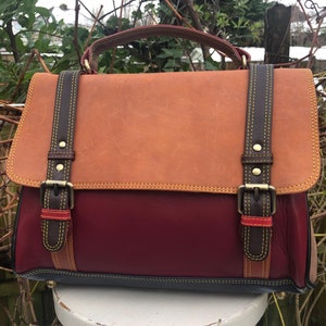 Große einzigartige recycelte Ledertasche, Henkeltasche/Griff, hellbraune/kastanienbraune Ledertasche, Fairtrade, ethisch hergestellt aus nachhaltigen Ledernebenschnitten,