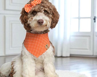 Bandana pour chien, bandana orange à pois pour chien, bandana à boutons-pression pour chien, bandana pour chat, bandana à nouer pour chien, bandana orange, bandana à enfiler par-dessus le collier pour chien
