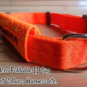 Médaille d'identité pour chien, pièce d'identité pour collier, plaque nominative pour harnais, plaque nominative pour chien, écusson nominatif pour chien, pièce d'identité personnalisée pour chien, collier orange pour chien