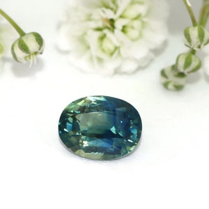 1 carat Oval Blue Green Natural Sapphire Gemstone Loose High Quality for Custom Engagement Ring