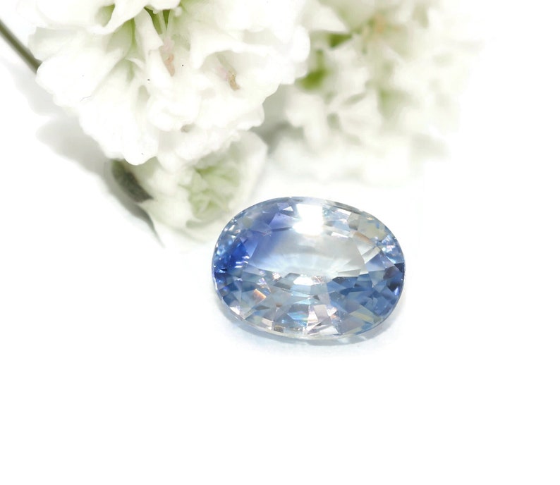 1 carat Blue White Oval Sapphire Stone Loose