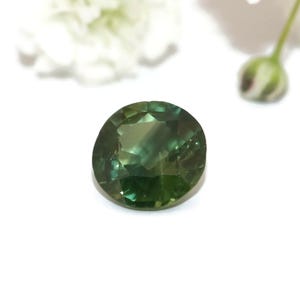 5.8 mm Loose Teal Blue Green Round Natural Sapphire Gemstone for Custom Made Engagement Ring