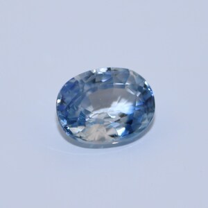1 carat Parti White Blue Oval Sapphire Stone Loose