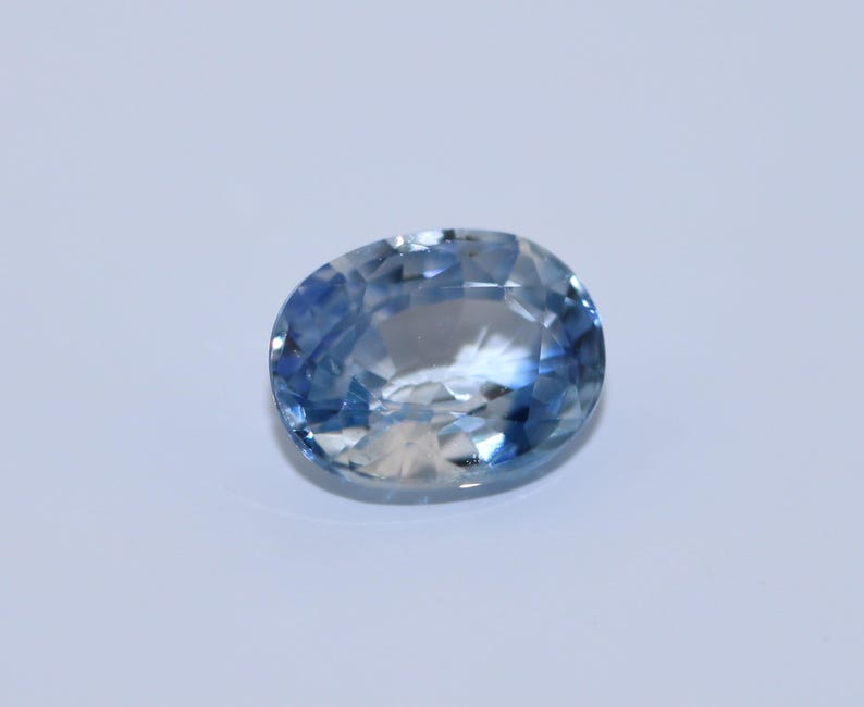 1 carat Parti White Blue Oval Sapphire Stone Loose