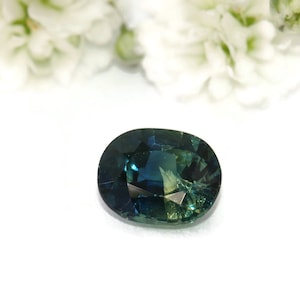 1.10 carat Teal Blue Natural Sapphire Gemstone Loose Oval Shape for Custom Engagement Ring