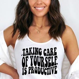 Empoderar el autocuidado de la salud mental SVG, Cuidarse a sí mismo es una cita de declaración productiva para camiseta o vaso