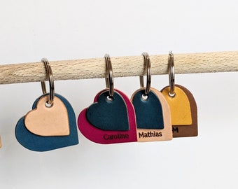 Personalized heart-shaped keyring. Mom gift - Mother's Day - Couple gift