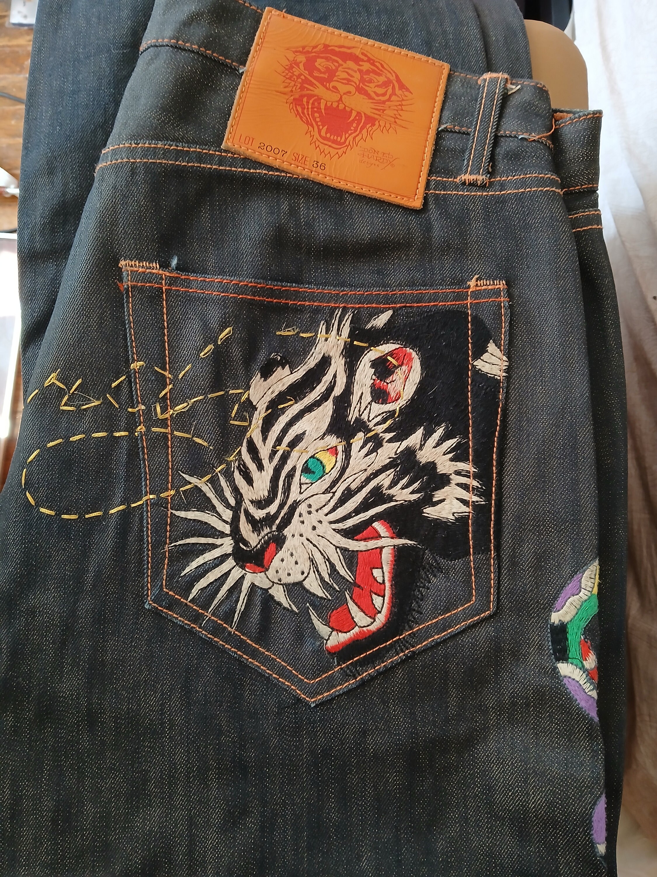 Ed hardy jeans エドハーディー デニム y2k 36 Rare Pinup girl on panther 🐆 Ed Hardy jeans size 36x32 One