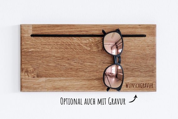 Sonnenbrillen Halter aus Holz, 30cm Länge, Eiche, Buche, Sonnenbrille,  Ständer, Brillenständer, Sonnenbrillenhalter, Gravur, personalisiert -   Portugal