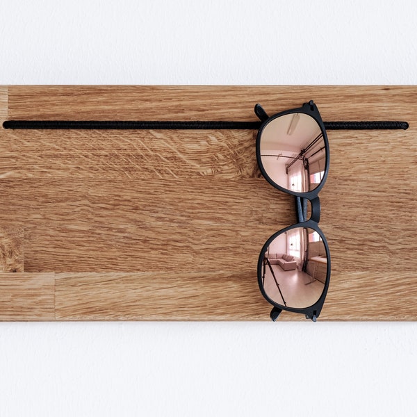Sonnenbrillen Halter aus Holz, 30cm Länge, Eiche, Buche, Sonnenbrille, Ständer, Brillenständer, Sonnenbrillenhalter, Gravur, personalisiert