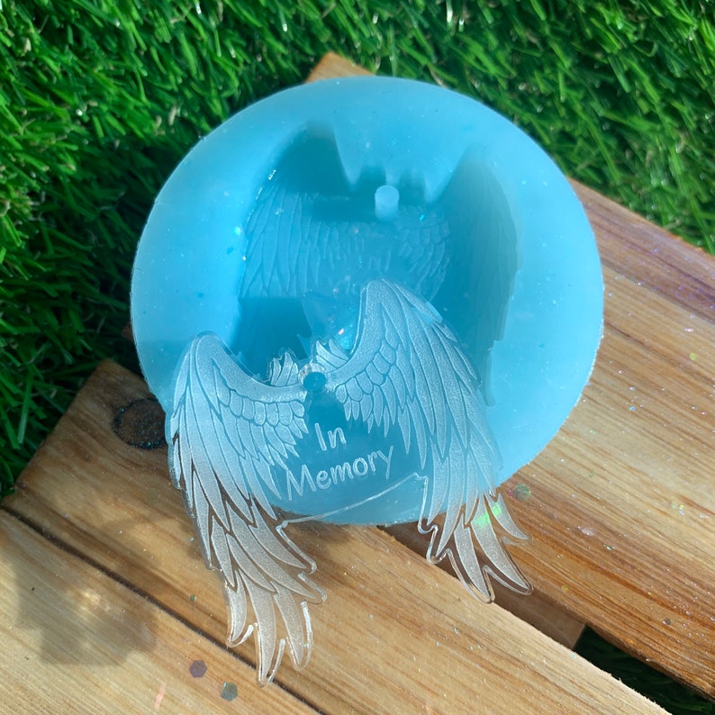 In memory wings keychain mold Resin mold epoxy resin molds Etsy