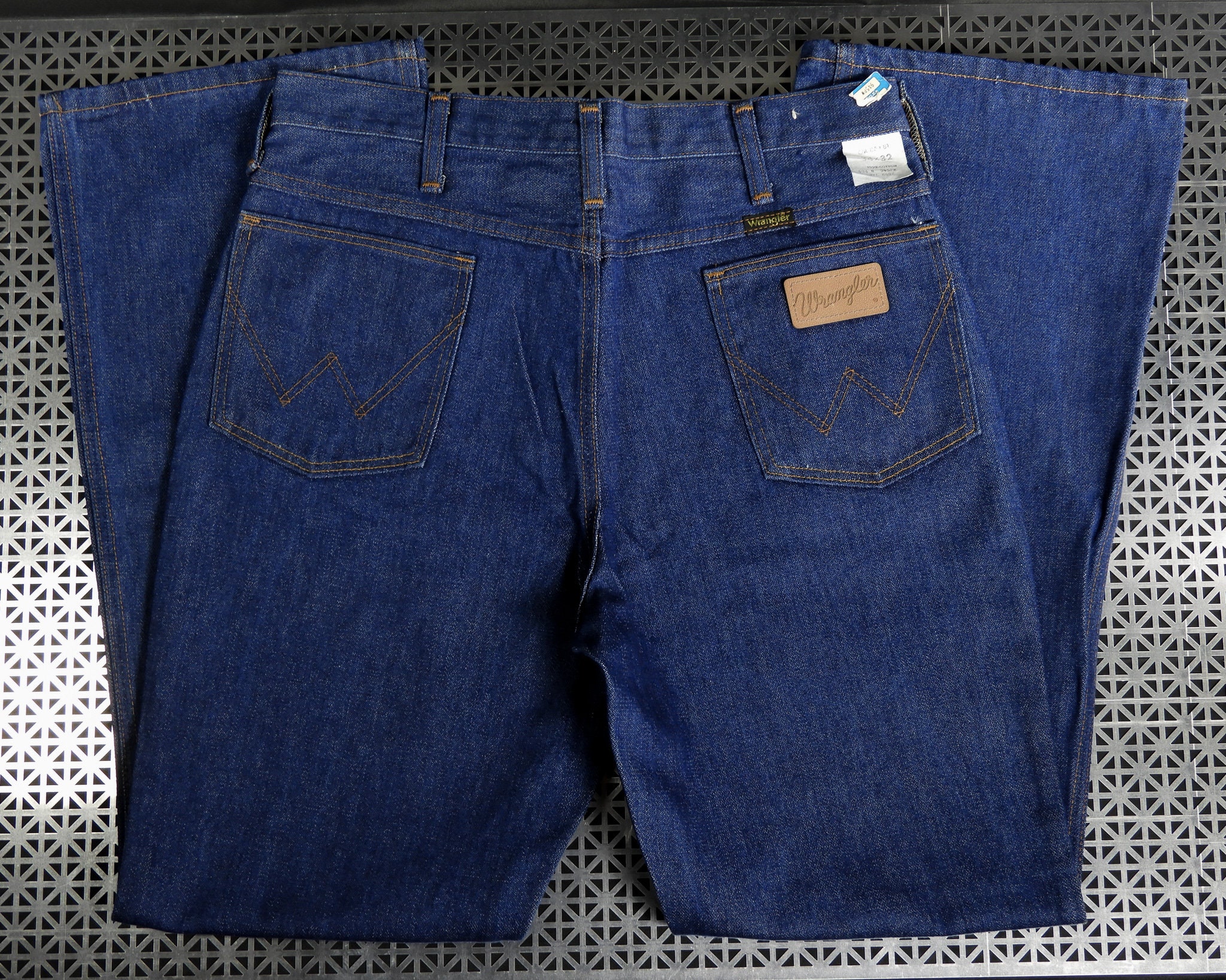 Vintage Wrangler Jeans 1970s NOS Boot Cut Rigid Denim 945 - Etsy Vintage Wrangler Jeans 1970s NOS Boot Cut Rigid Denim 945 - Etsy