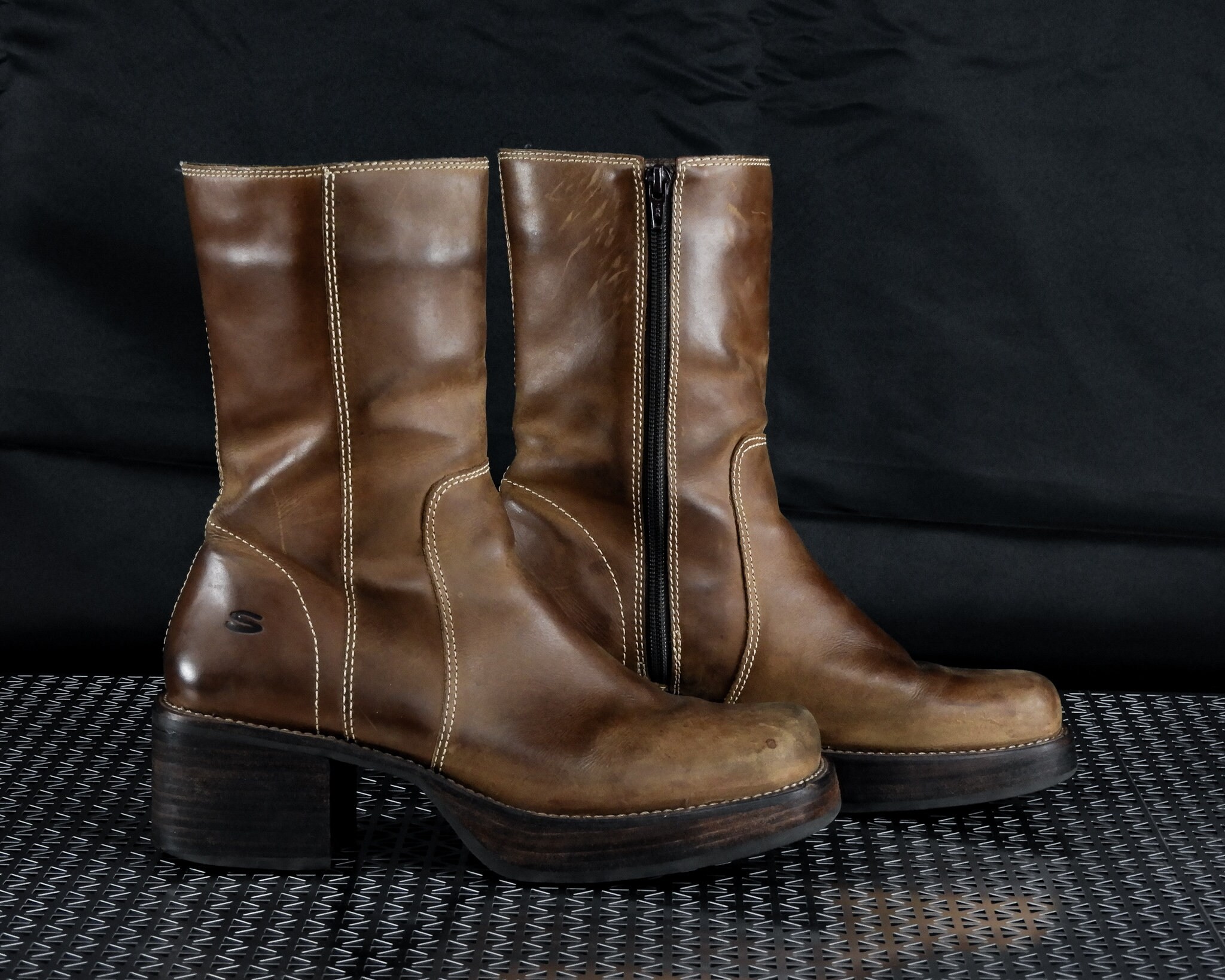 skechers vintage boots