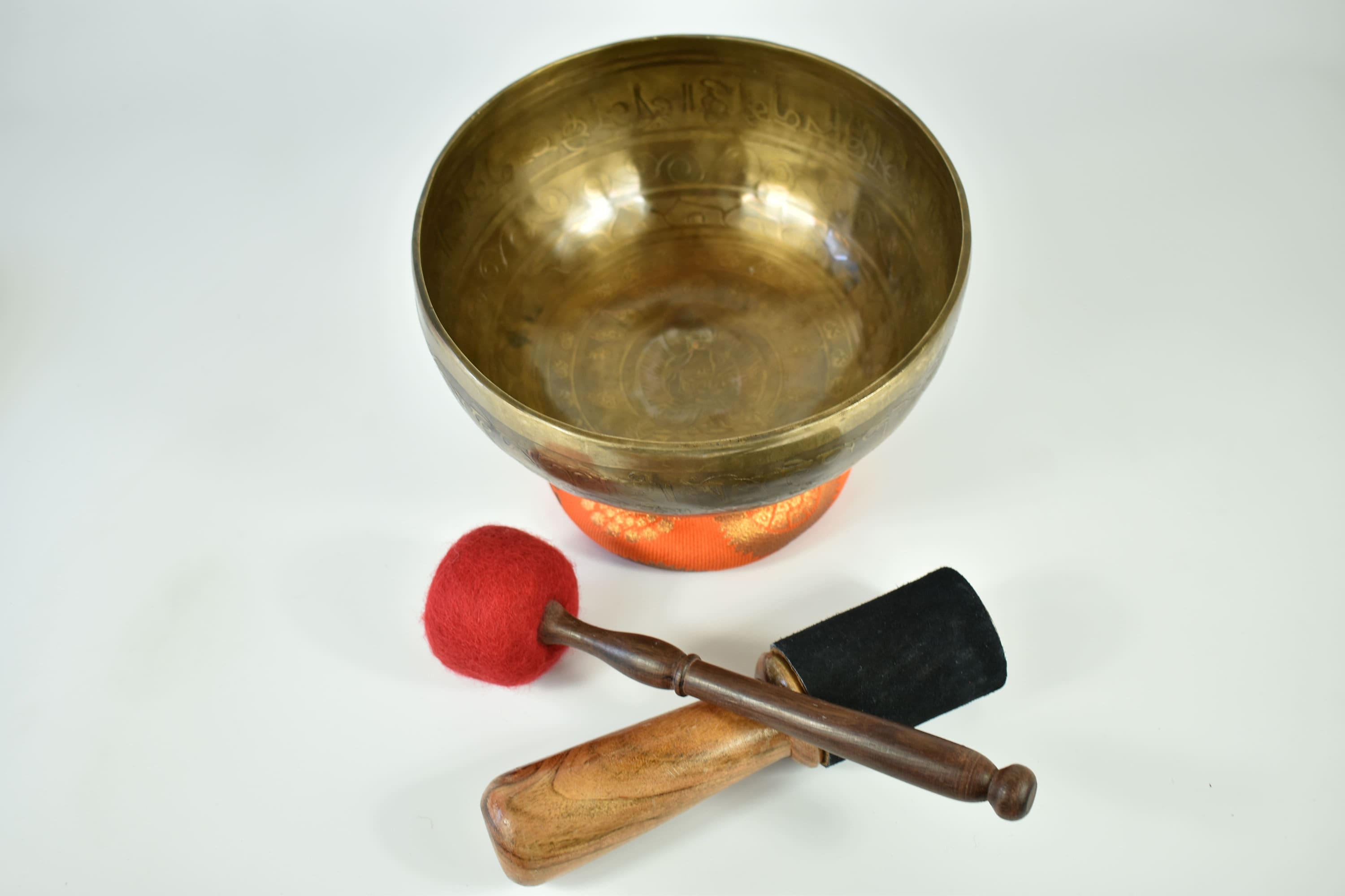 シンギングボウル彫刻 - 仏陀瞑想 - 915 g 22 cm - ハンドメイド