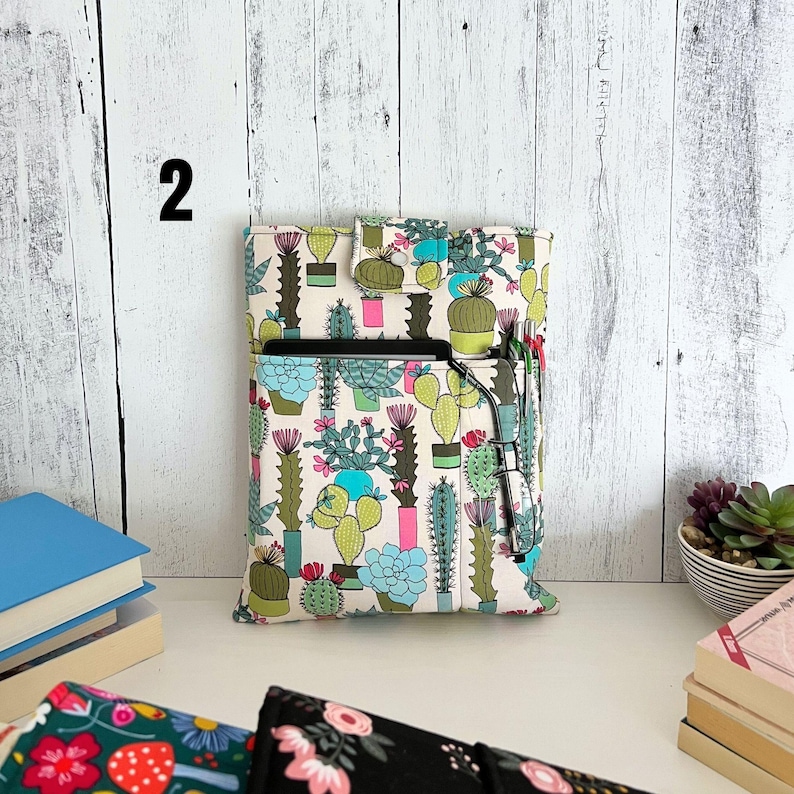 Padded Book Sleeve with Closure, Book Sleeve with Pocket, Book Cozy, Bookish Gift, Padded Book Pouch, Gifts for Bookworms 2